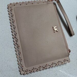 Michael Kors large scalloped grommet edge wrislet